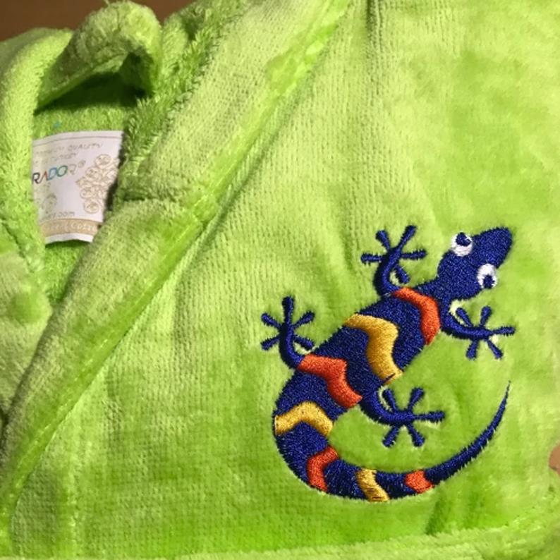 Parador® Kids Turkish Terry Velour Hooded - www.towel.com