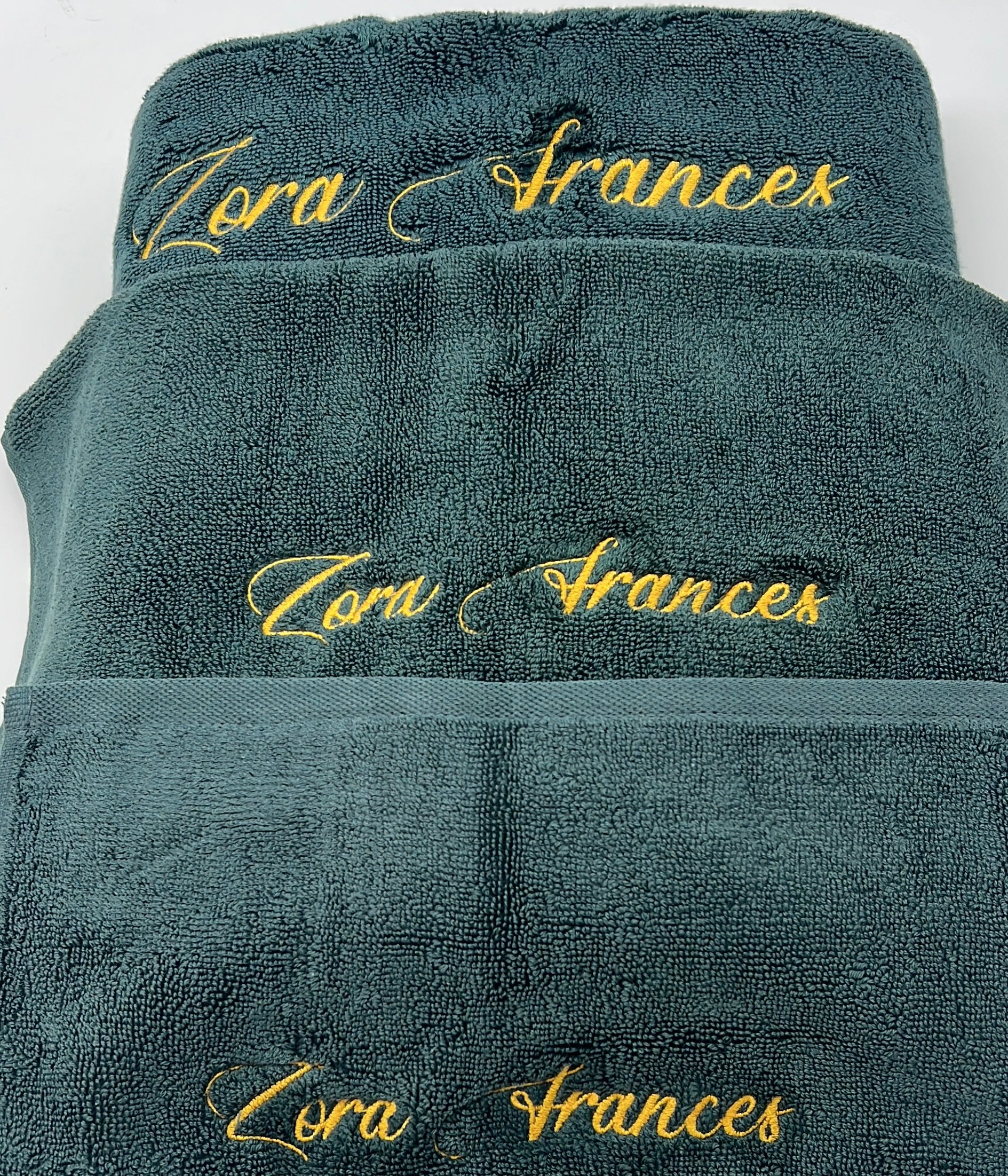 Attelia Bath Towels
